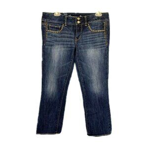 American Eagle Artist mid rise medium wash jeans with studs  Sz 8